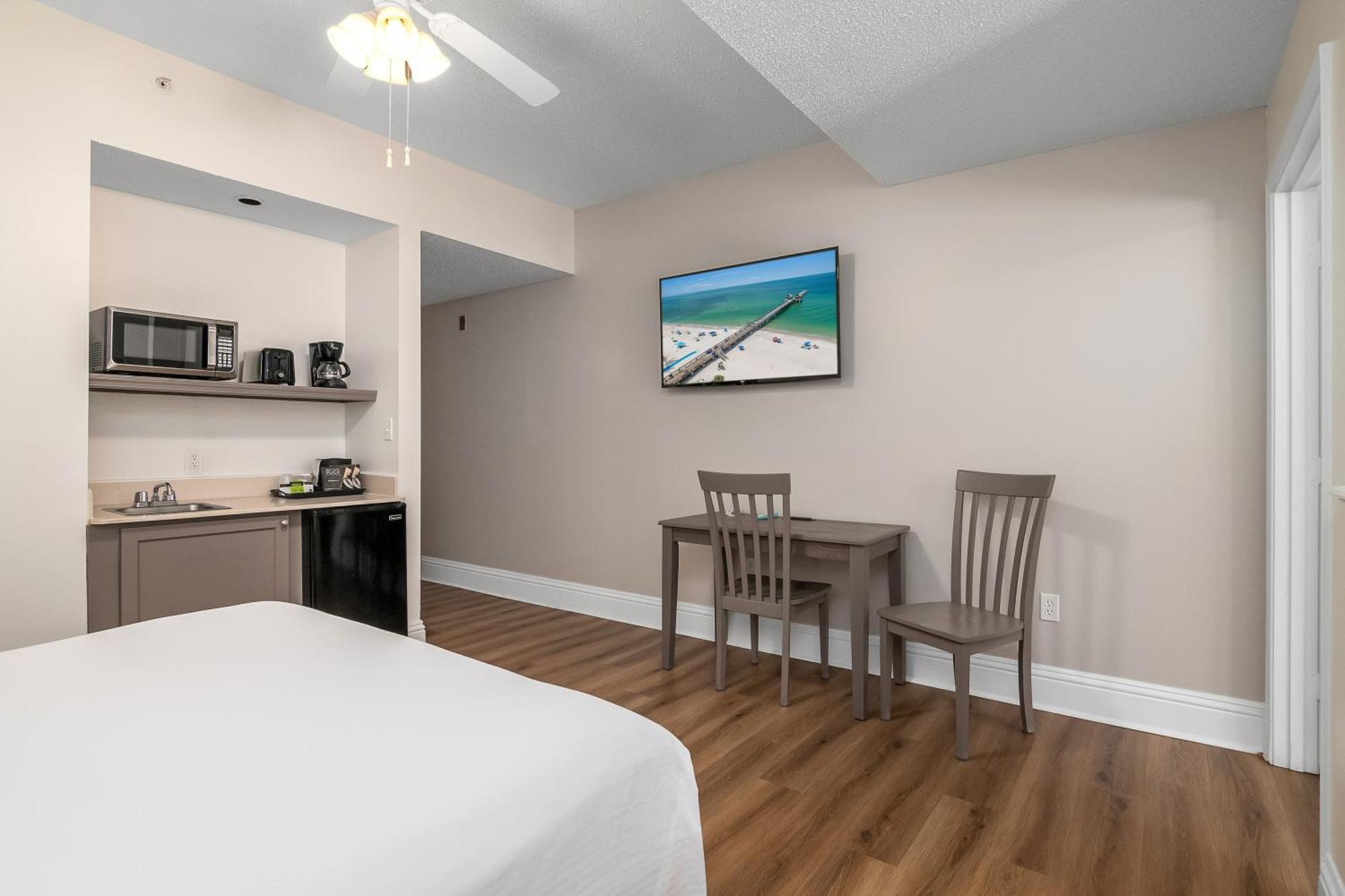 Naples Park Central Hotel Екстер'єр фото