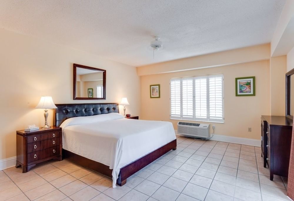 Naples Park Central Hotel Екстер'єр фото