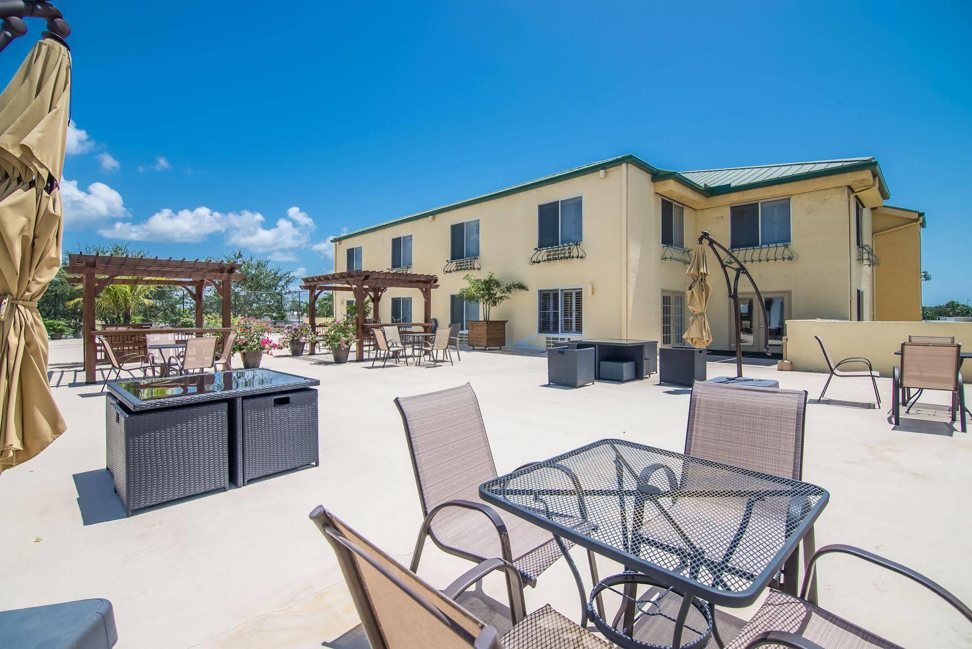 Naples Park Central Hotel Екстер'єр фото